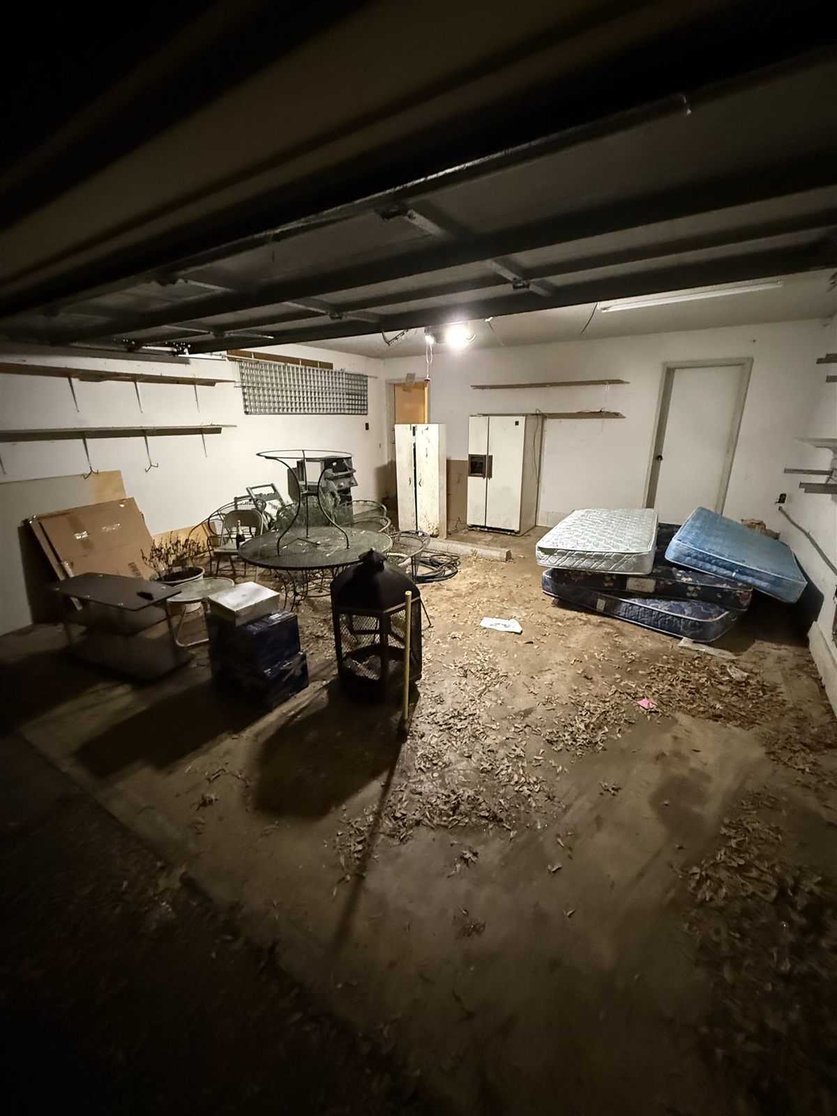 Before — Memphis estate cleanout service
